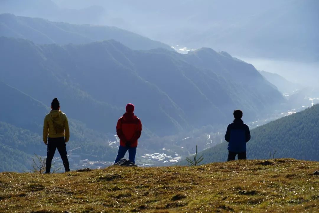 sihu最新,Sihu最新，探索自然美景的旅行，寻找内心的平和之地